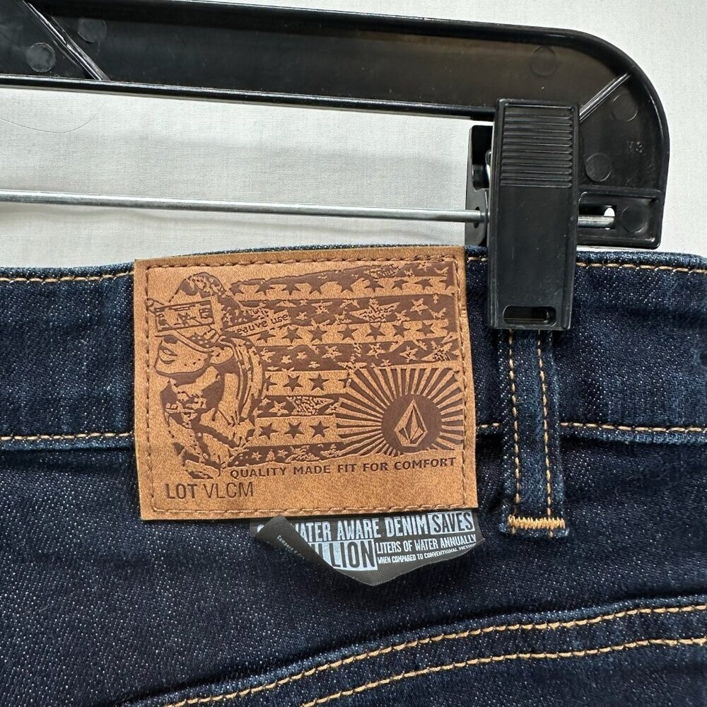 Volcom Solver Jeans Mens 30 Modern Fit Straight Leg Stretch Denim Dark Blue Wash - Picture 10 of 13